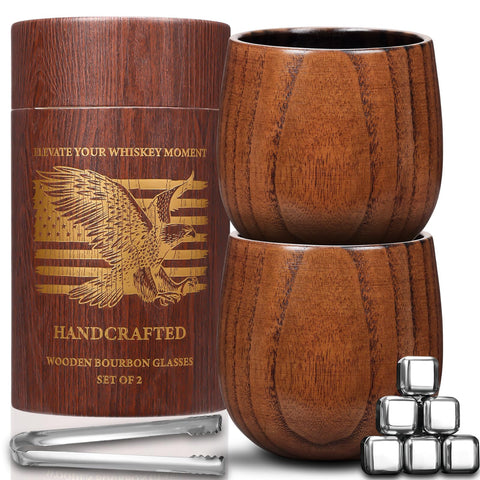 OUHT vaso de whisky con interior tostado realza notas ahumadas.