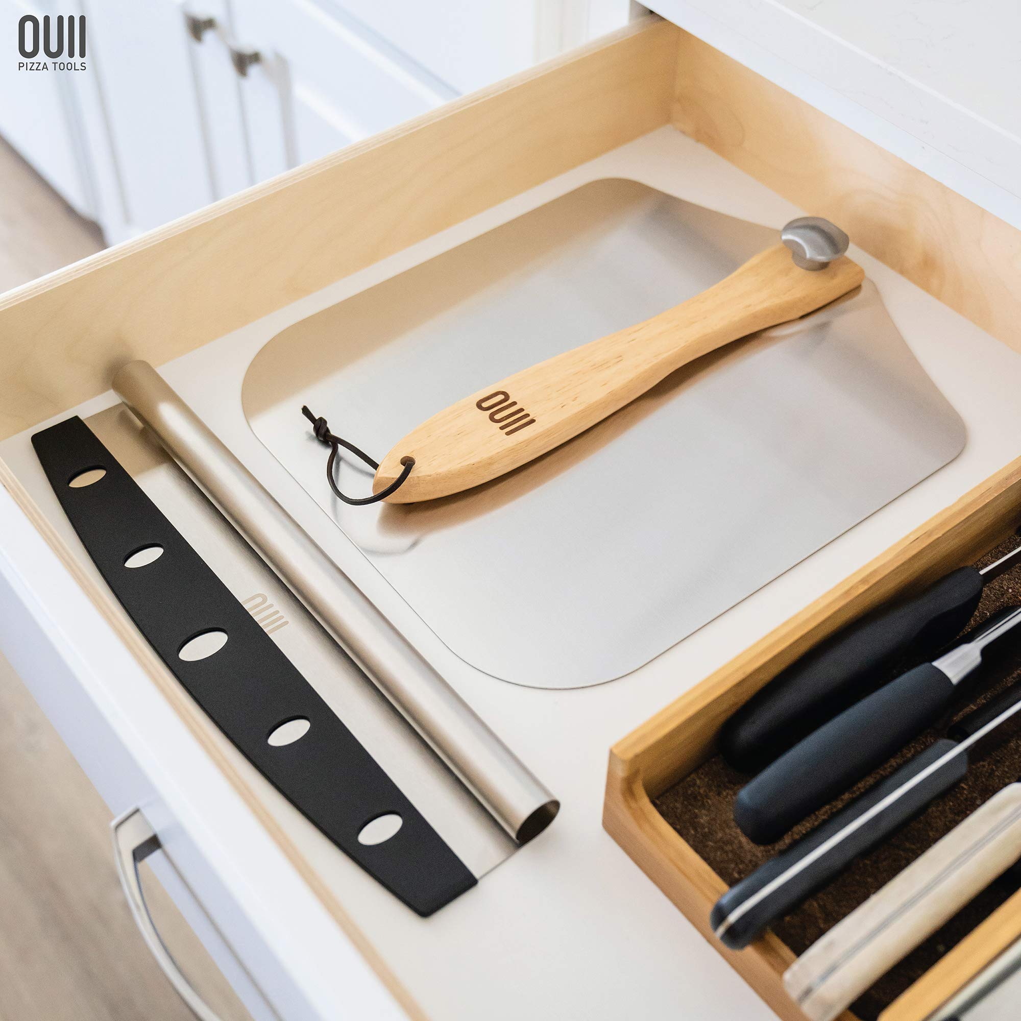 OUII Paleta: superficie de metal para deslizamientos suaves sobre la masa.
