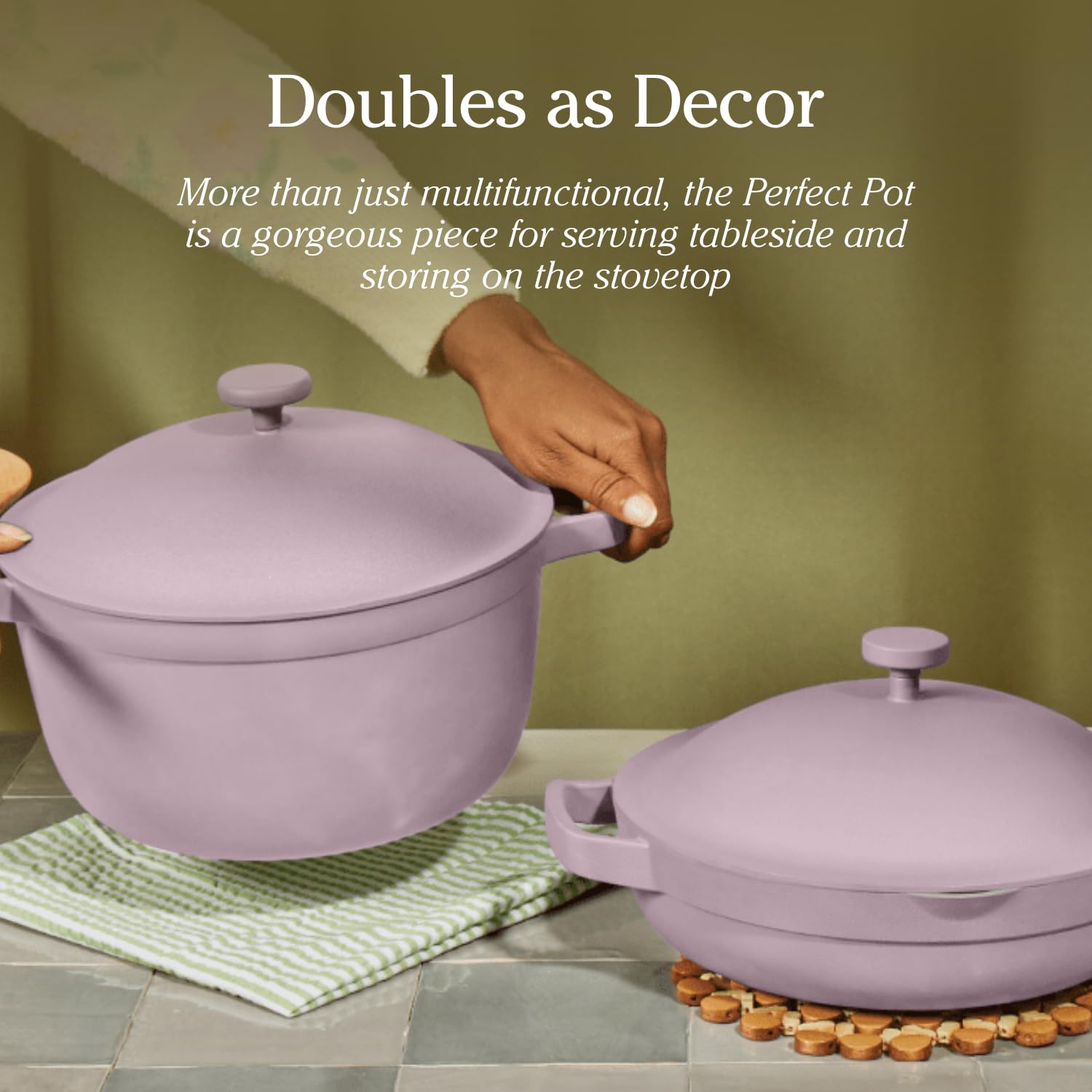 Our Place Perfect Pot capacidad 5.5 qt, ideal para comidas familiares.