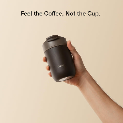 OutIn Travel Tumbler mantiene la temperatura gracias al aislamiento doble.