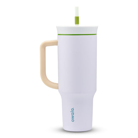 Owala vaso frontal mostrando el diseño Lost In Space y mantenido temperatura