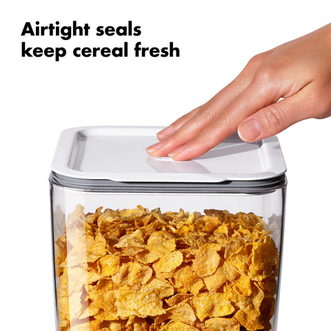 OXO dispensador de cereal con bandeja recogemigas para encimA limpia