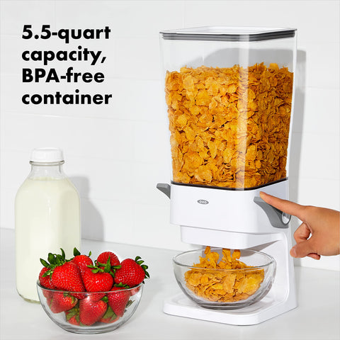 OXO dispensador de cereal con sello de aire para mantener frescura