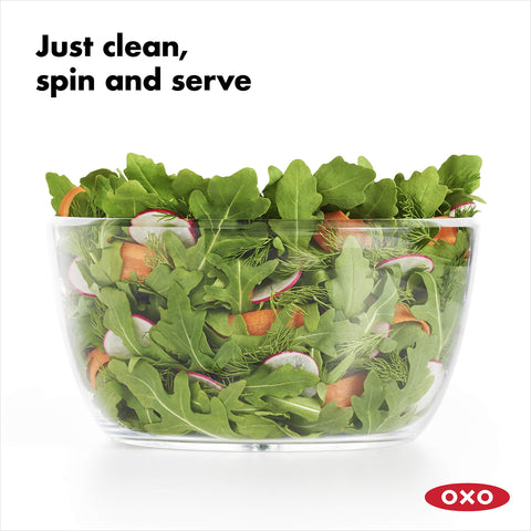 Diseño ergonómico de OXO para manejo cómodo y rápido.