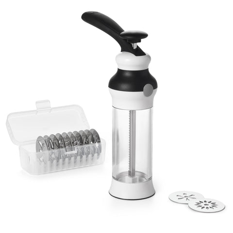 Base antideslizante de OXO Good Grips para control estable al presionar