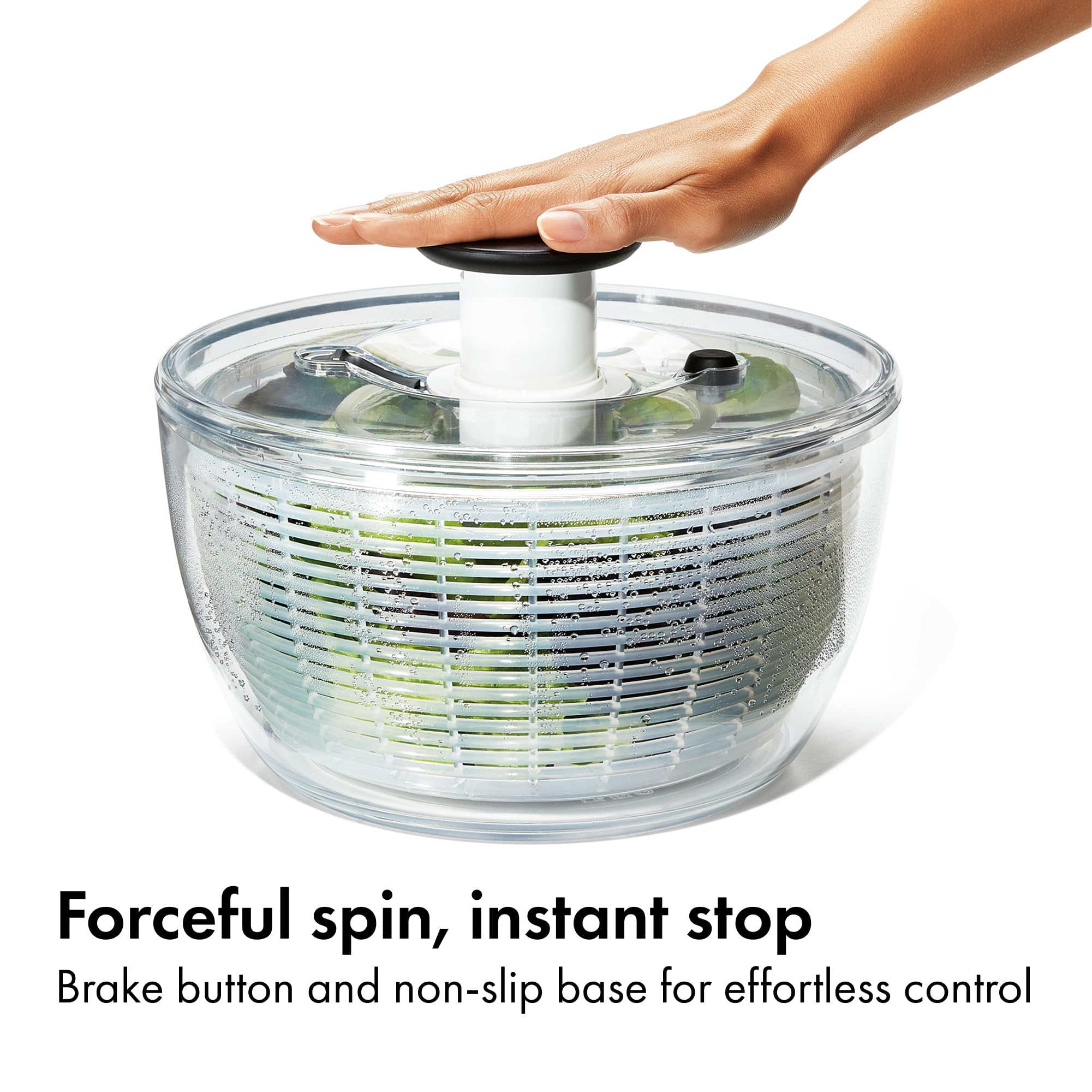 Oxo Good Grips base antideslizante mantiene estable la ensaladera.