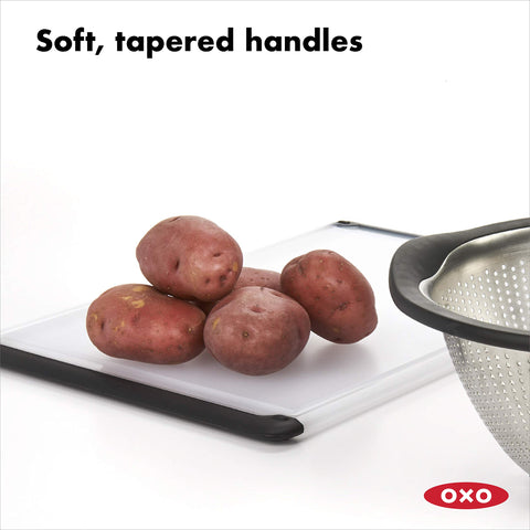 OXO Good Grips canal drenaje integrado facilita verter líquidos.