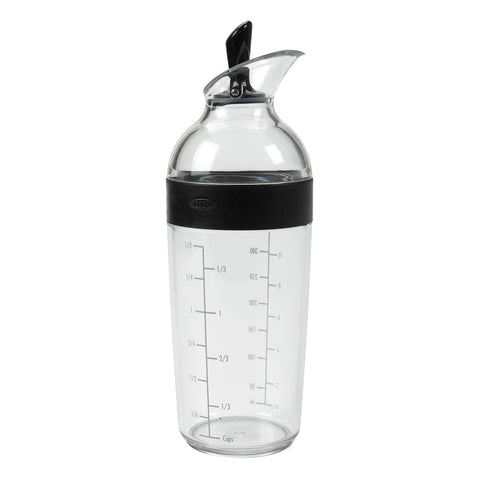 OXO Good Grips coctelera para aderezos, cuerpo transparente facilita ver los ingredientes al instante.