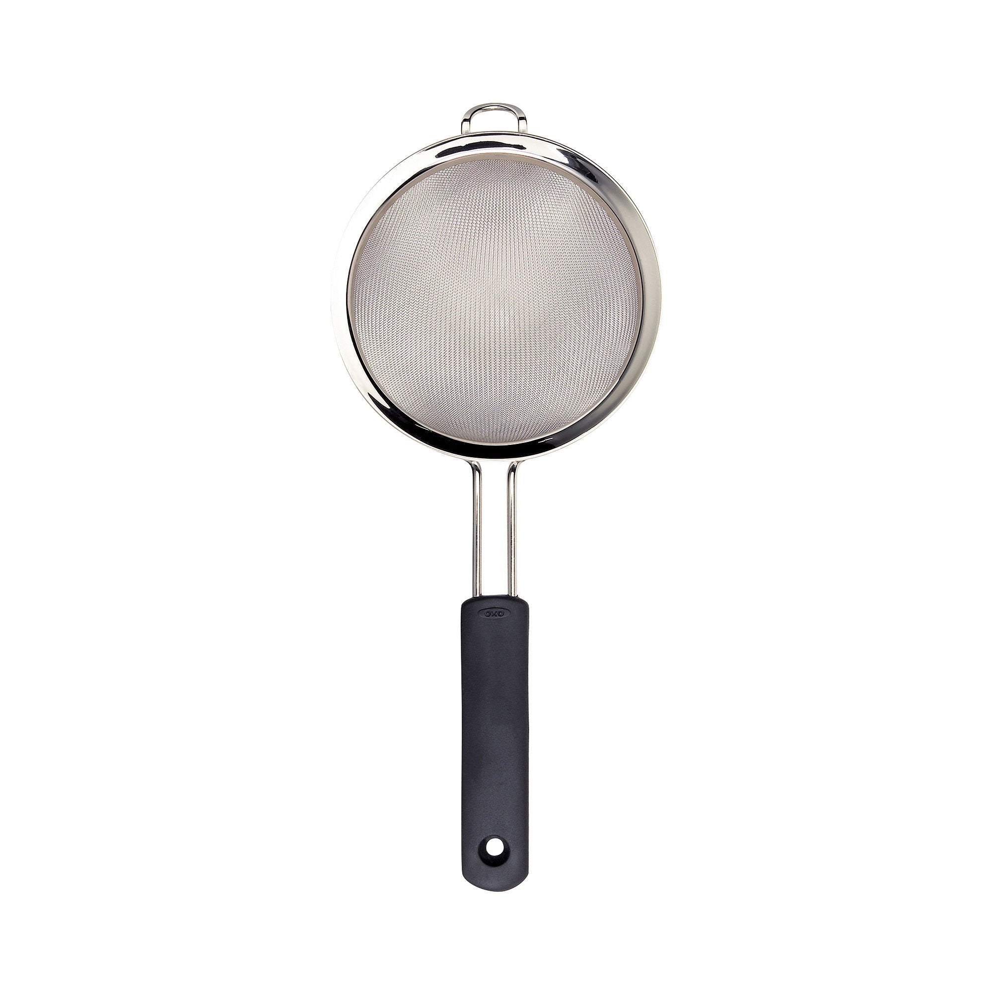 Colador OXO Good Grips de doble varilla para escurrir pasta.