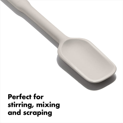 Ideal para mezclar y raspar en sartenes y tazones calientes.