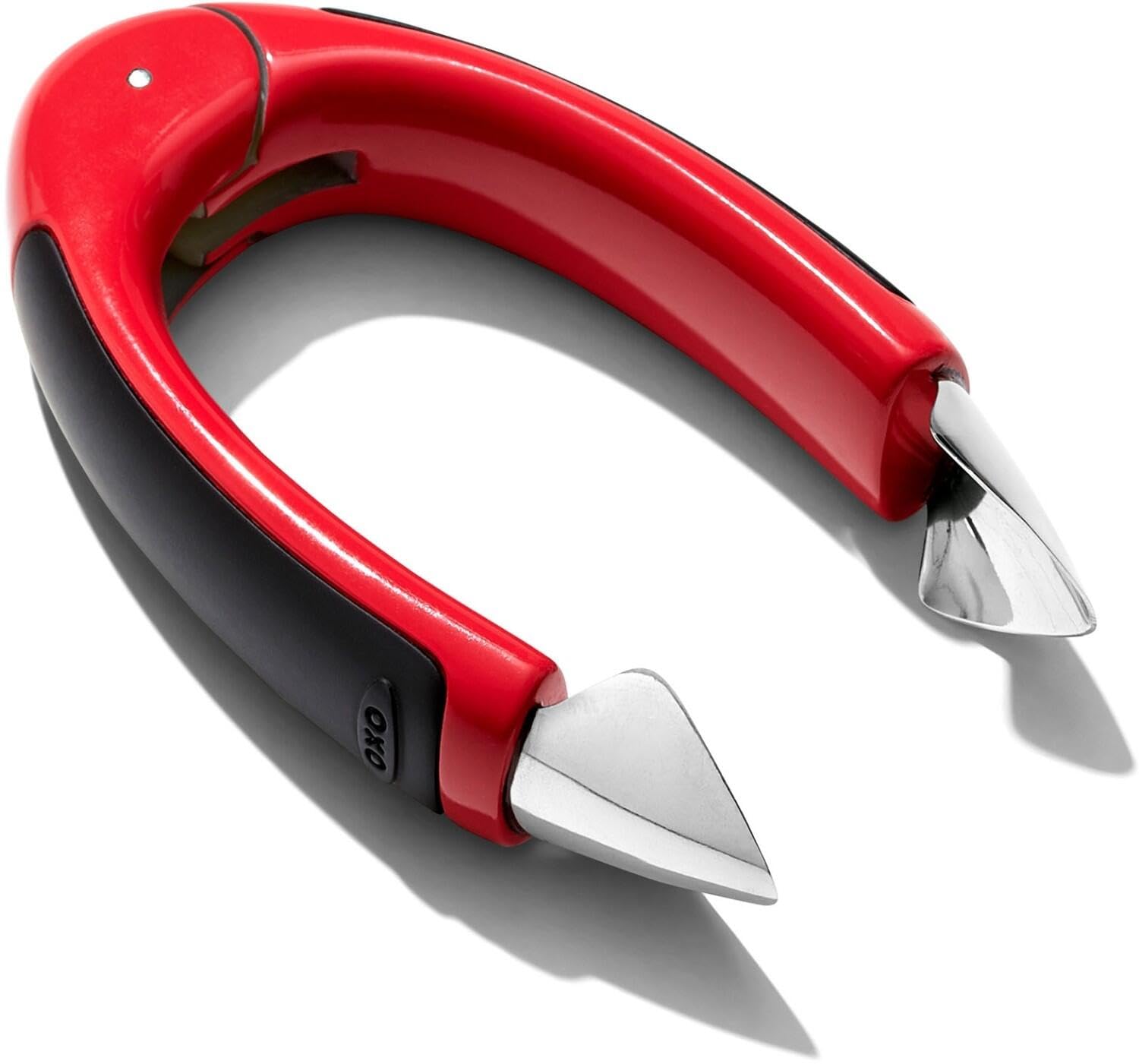 OXO Good Grips Descorazonador de Fresas con hojas de acero inoxidable para cortes precisos
