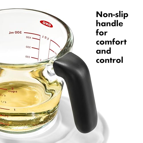 Oxo Good Grips, mango siliconado no resbaladizo para un agarre seguro.