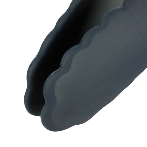 Pinzas OXO Good Grips con cierre para guardar de forma compacta tras usar