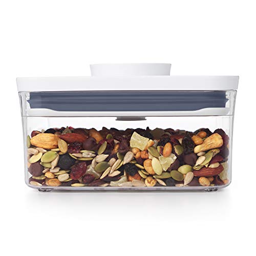 OXO Good Grips POP Contenedor hermético, perfecto para frutos secos y snacks.