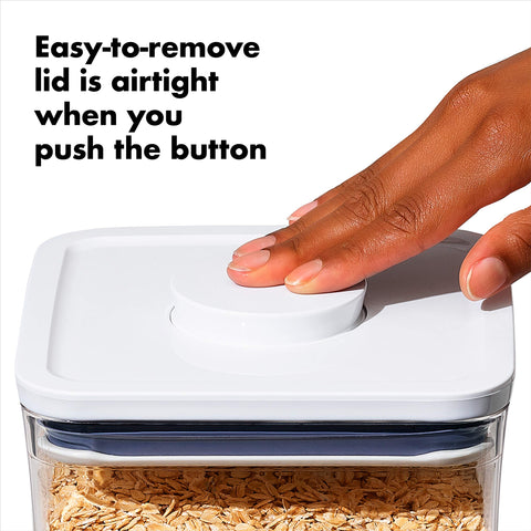 OXO Good Grips POP, contenedor te-8oz, fácil de verter sin derrames.