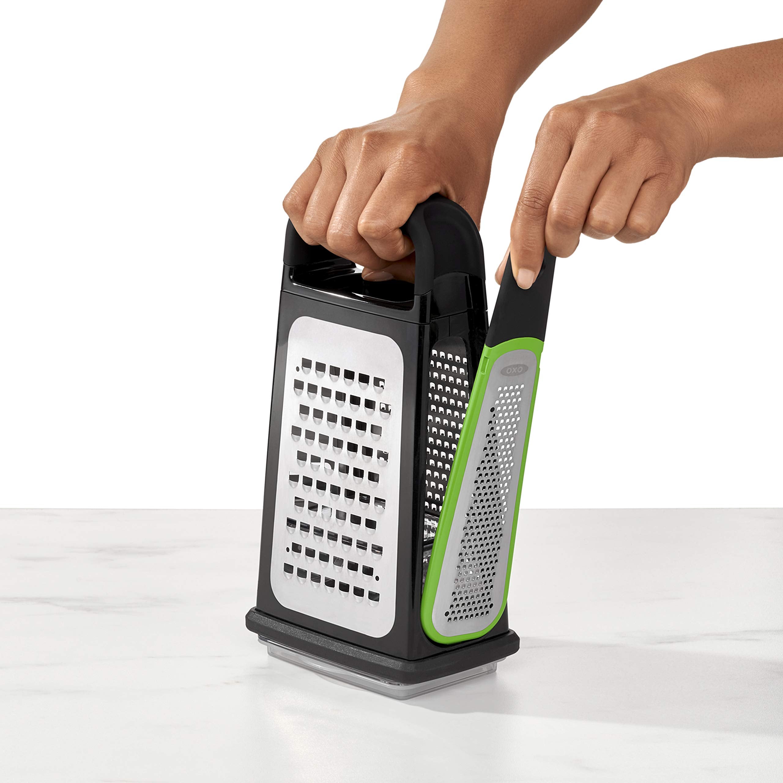 Base antideslizante en el rallador de OXO Good Grips para mayor control