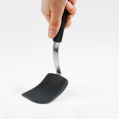 OXO Good Grips espátula, esquinas redondeadas para despegar masa pegajosa