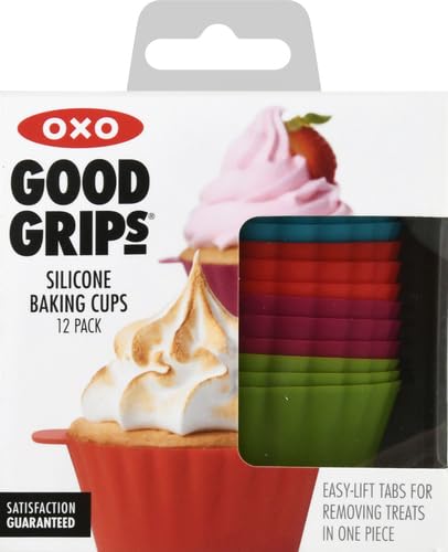 OXO Good Grips: pestañas de desmolde para liberar muffins sin marcas.