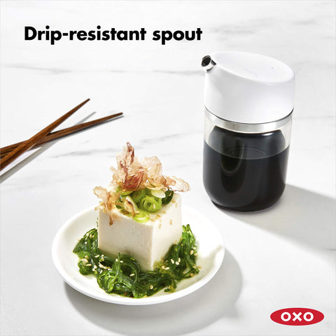 OXO Good Grips tapa desmontable para limpieza rápida.