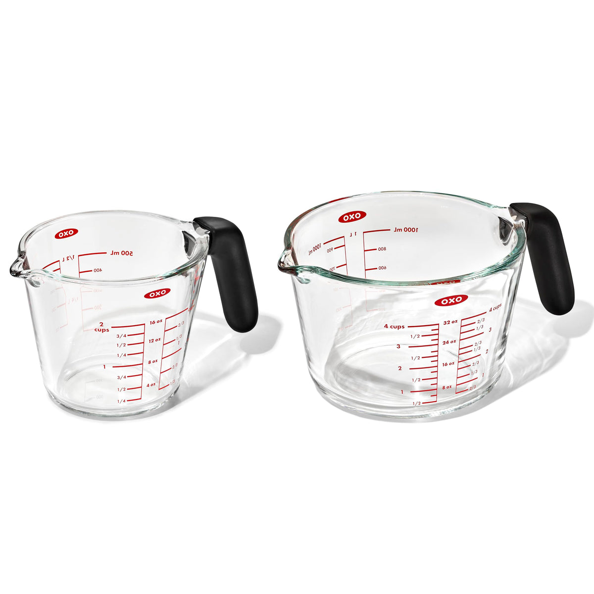 Oxo Good Grips 2-tazas: marcas claras para mediciones precisas.