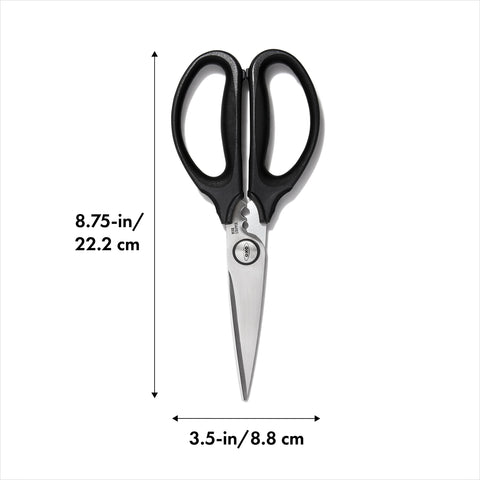 Tijeras OXO con hojas micro-serradas para mejor agarre y cortes precisos.