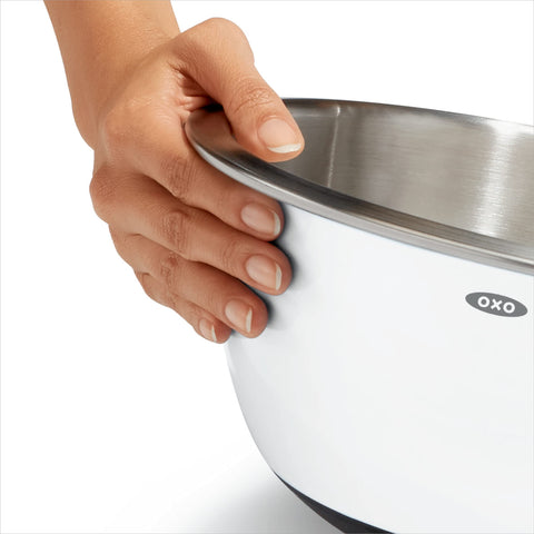 Ideal para marinar e enfriar ingredientes.