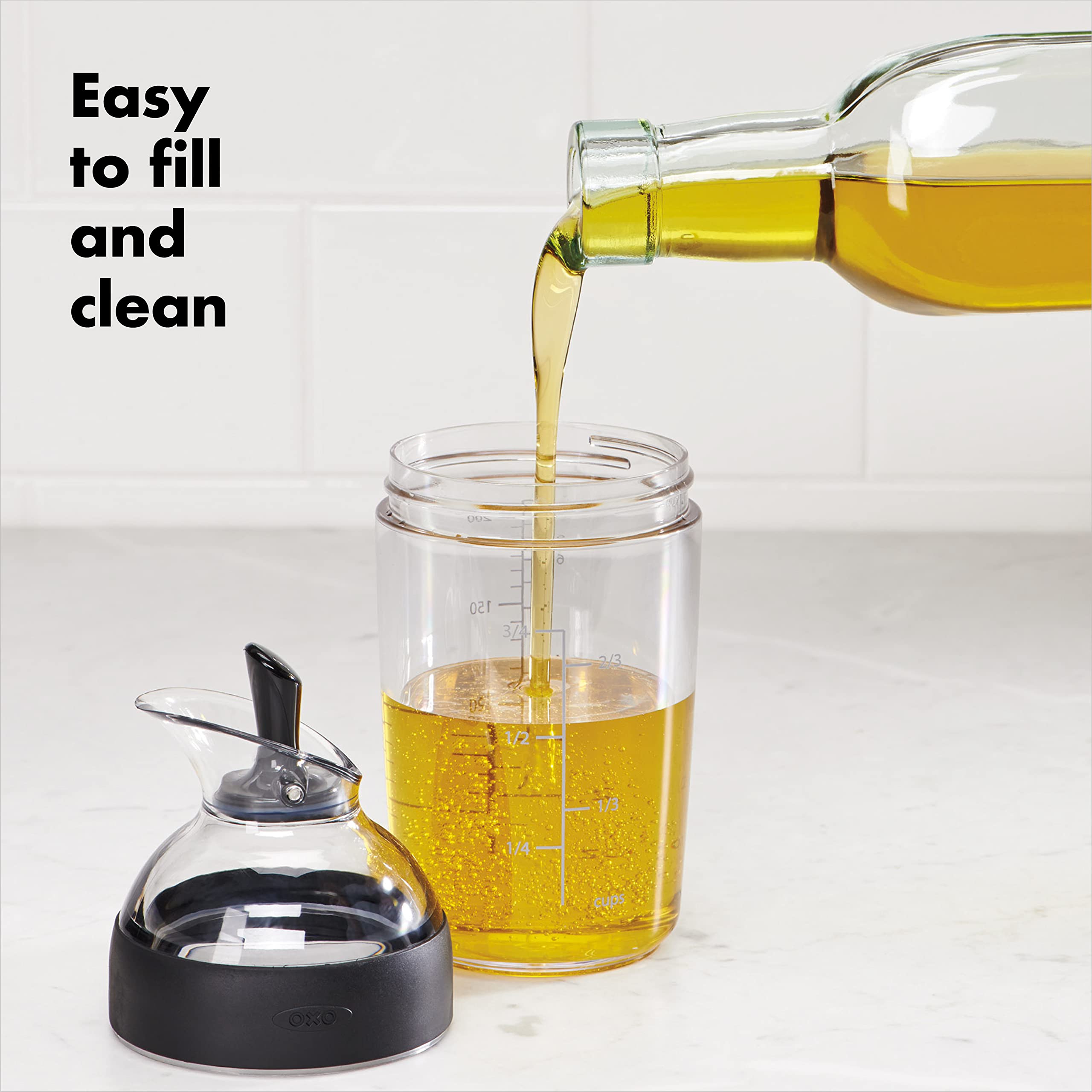 OXO Good Grips Mini agitador, palanca de una mano para verter y sellar.
