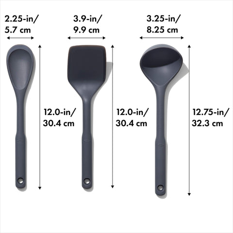 Cuchara de cocina de silicona OXO Good Grips, perfecta para remover salsas y raspar bordes.