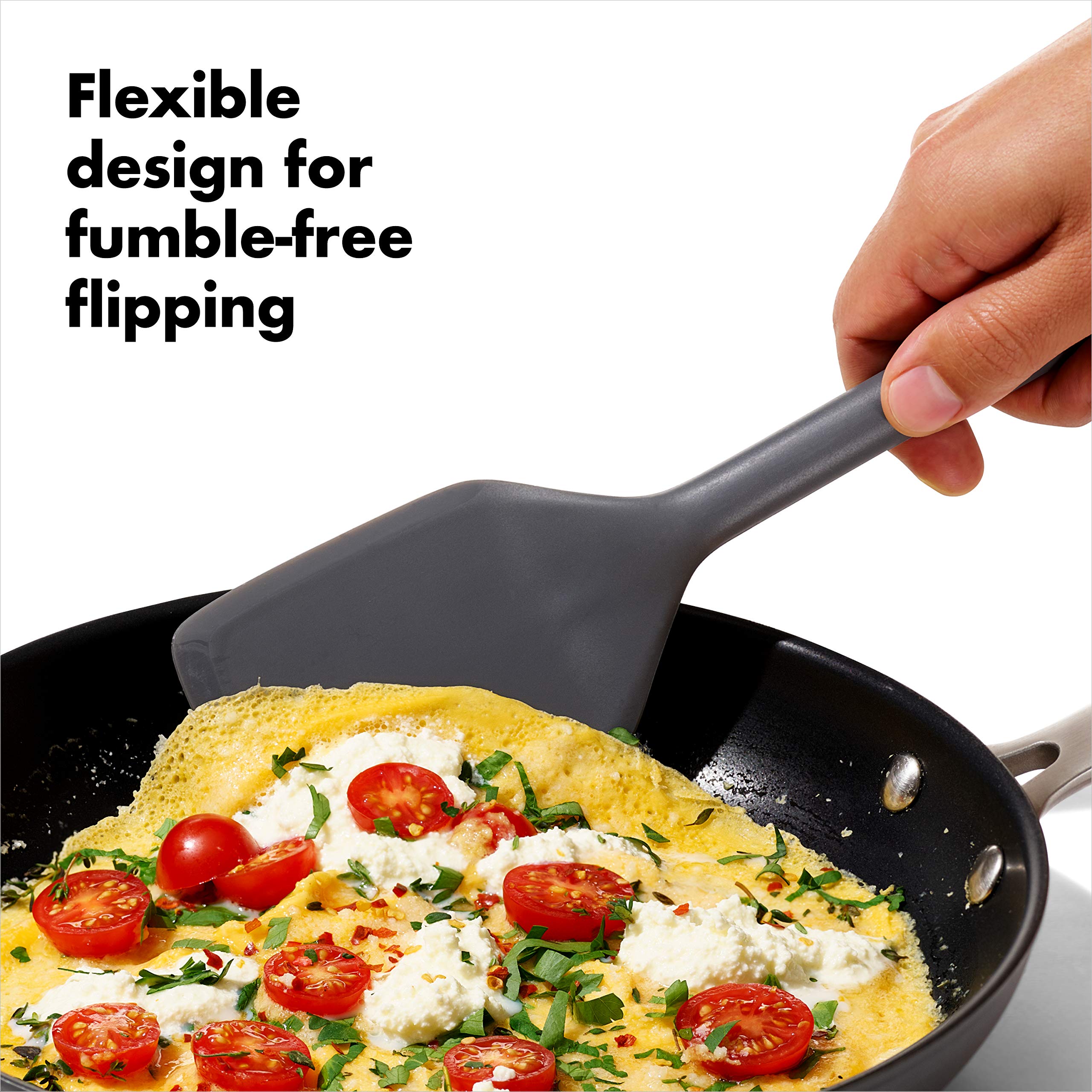 Mango antideslizante ergonómico de OXO Good Grips para mayor control al cocinar.