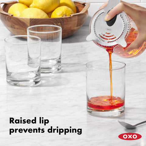OXO SteeL mango corto para un almacenamiento cómodo y seguro