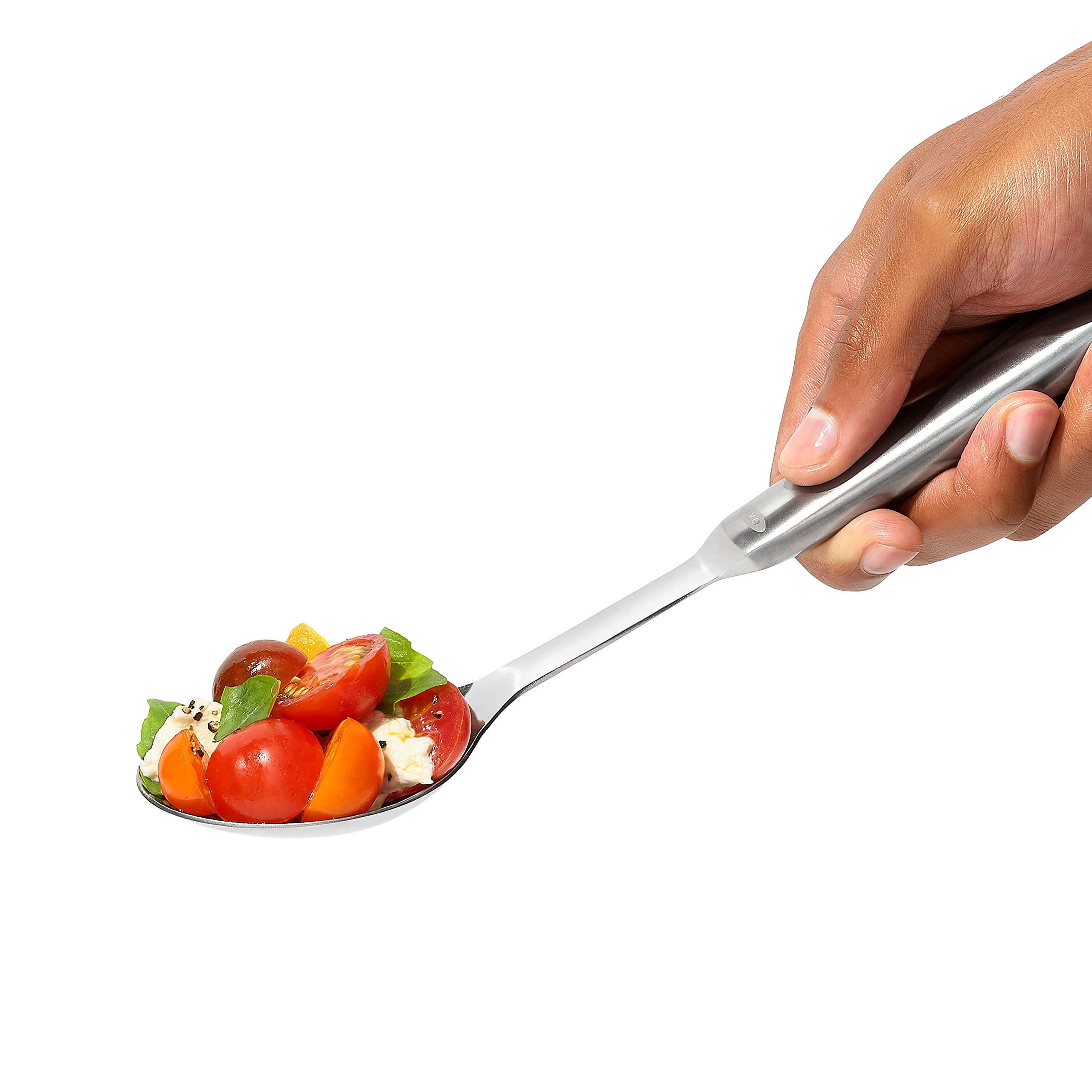 Cucharón de acero inoxidable OXO, duradero para uso diario.