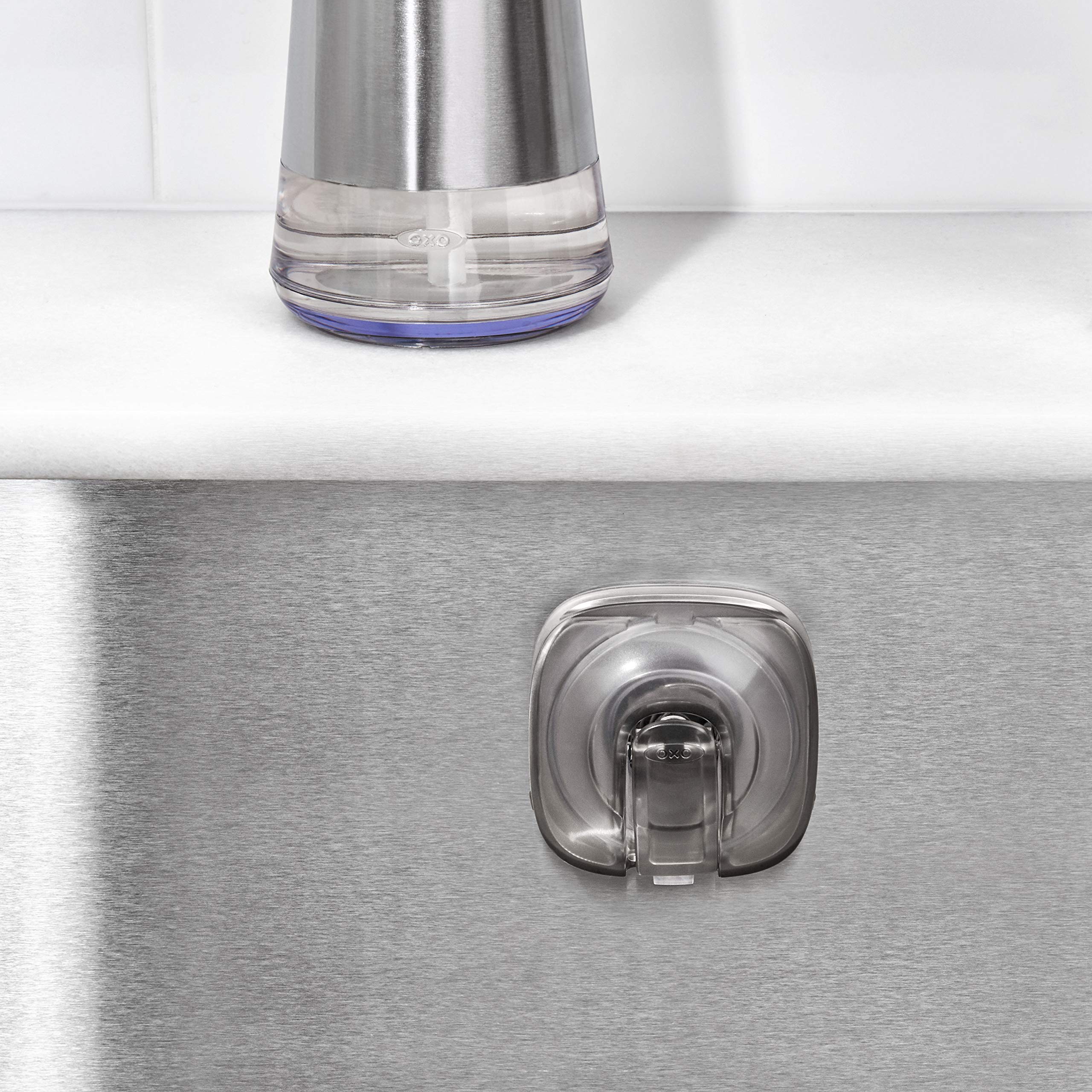 OXO StrongHold apto para lavavajillas para limpieza fácil.