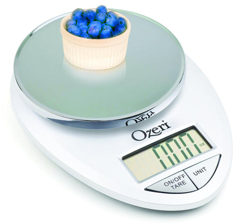 Ozeri Pro: función tara automática para pesar ingredientes sin esfuerzo.