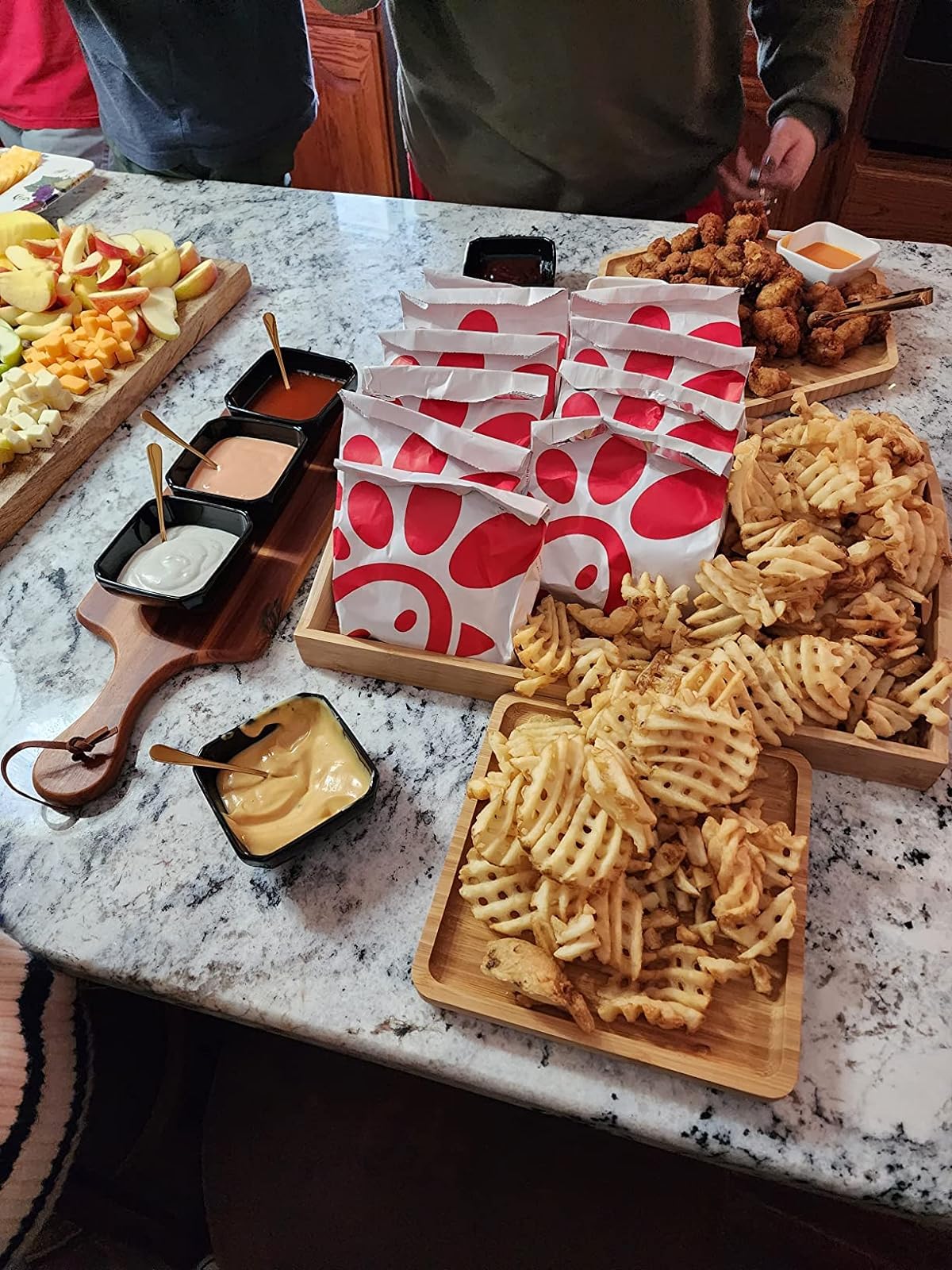 PAFREWOG Conjunto para cena familiar, perfecto para presentar platos a juego.