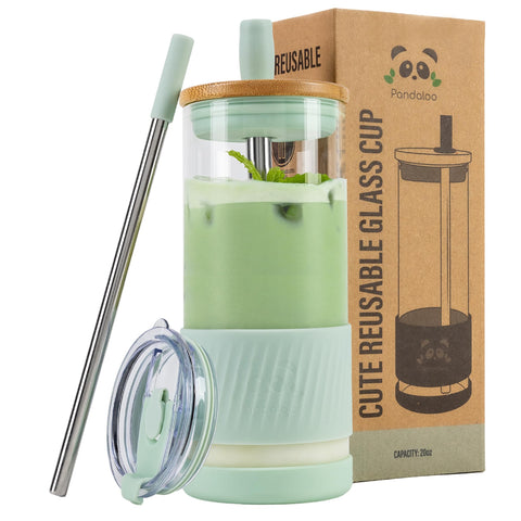 Pandaloo vaso de vidrio 20 oz con tapa y pajitas, perfecto para café helado.