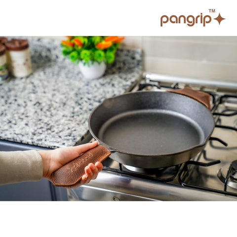 Pangrip cubremango ajuste universal: se adapta a mangos variados para mayor seguridad.