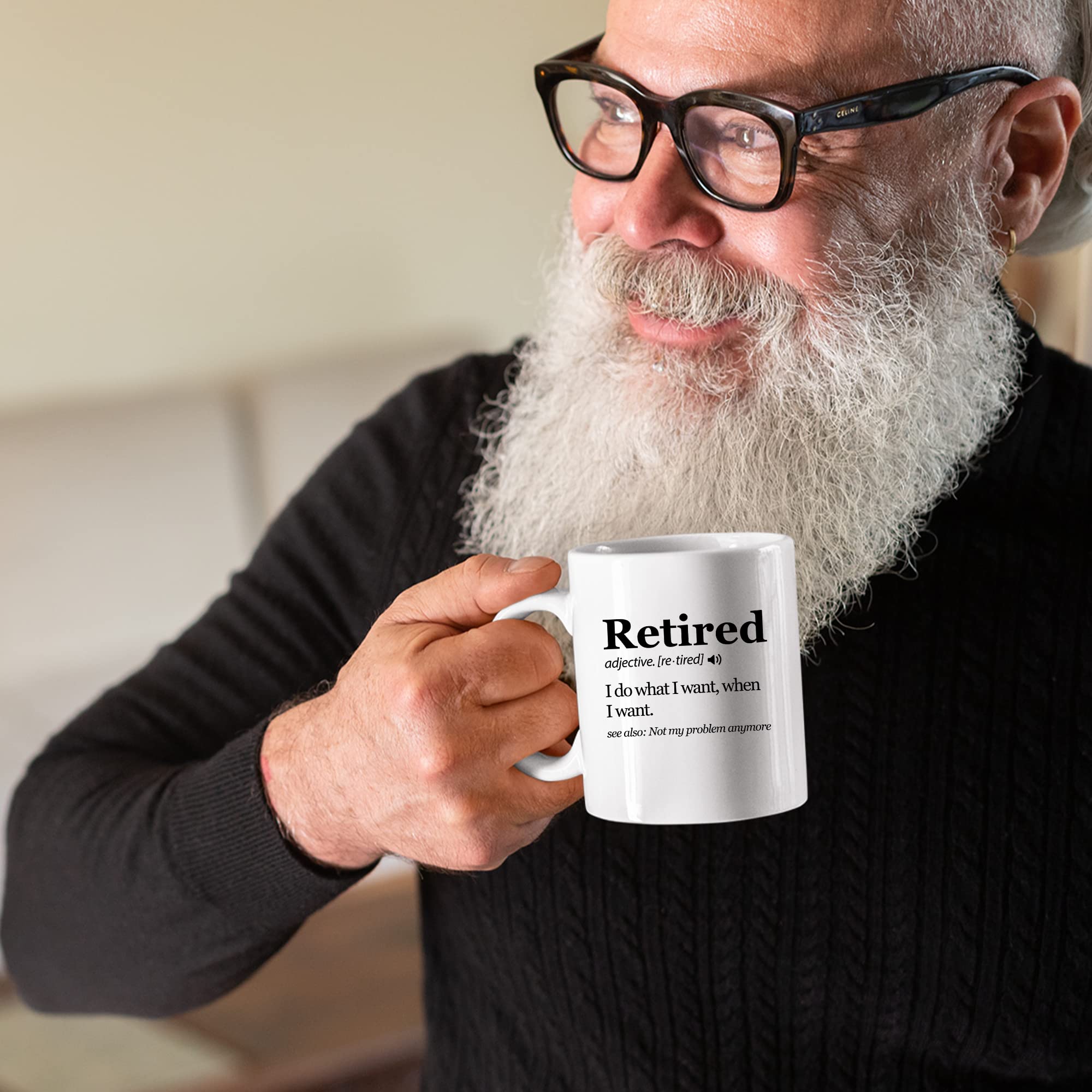 Taza Panvola Definición Jubilación, apta para oficina y regalo humorístico.