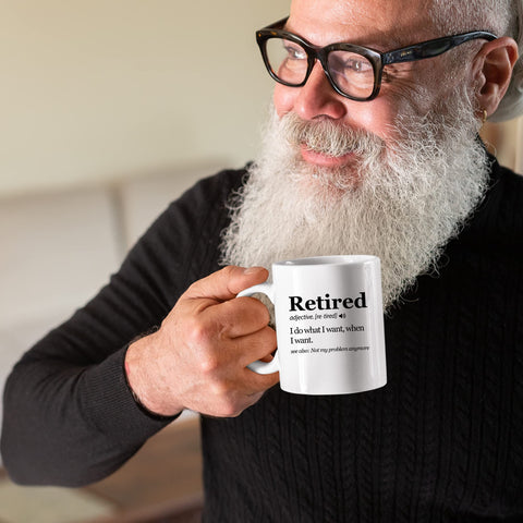 Taza Panvola Definición Jubilación, apta para oficina y regalo humorístico.