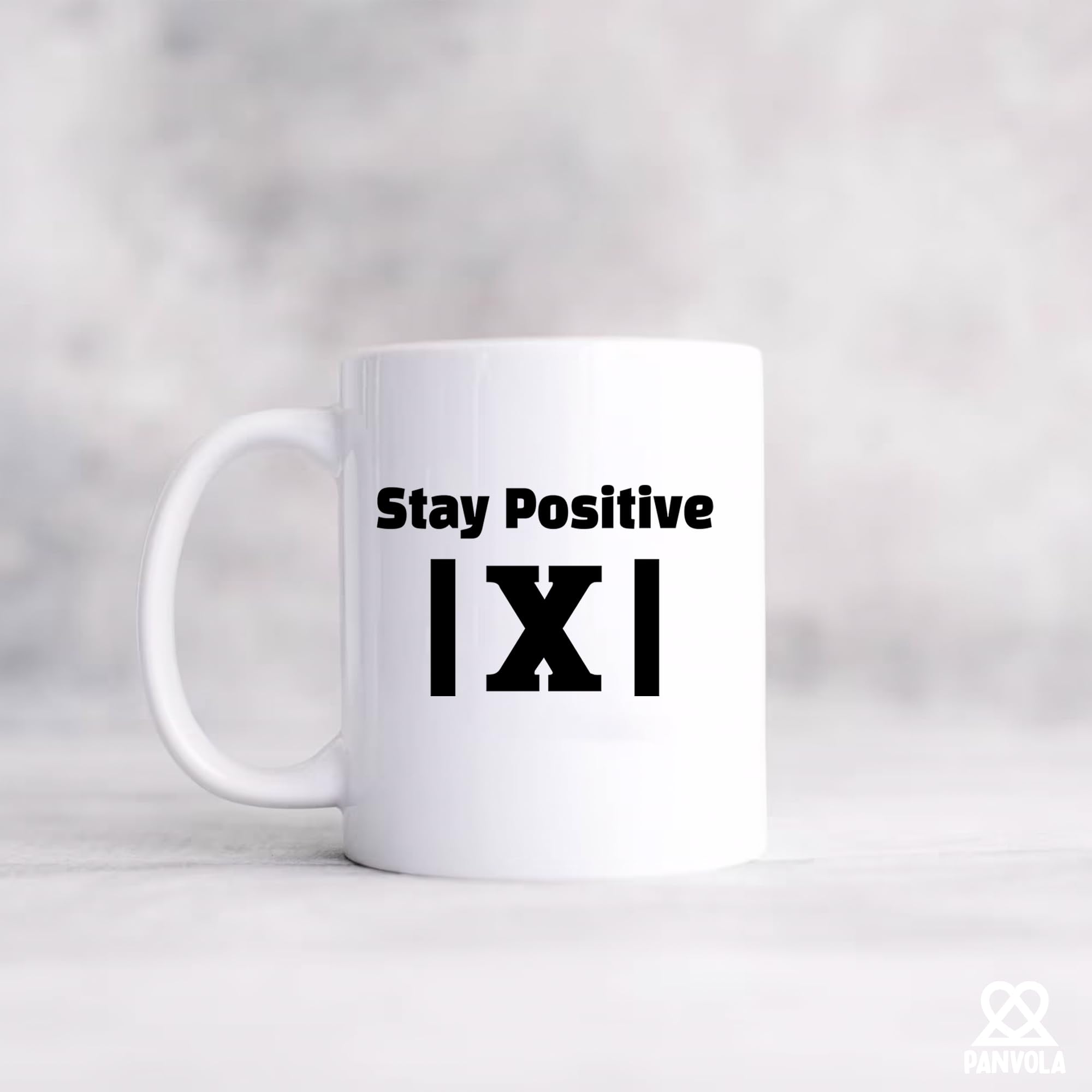 Taza Panvola uso diario en oficina o estudio con Panvola.