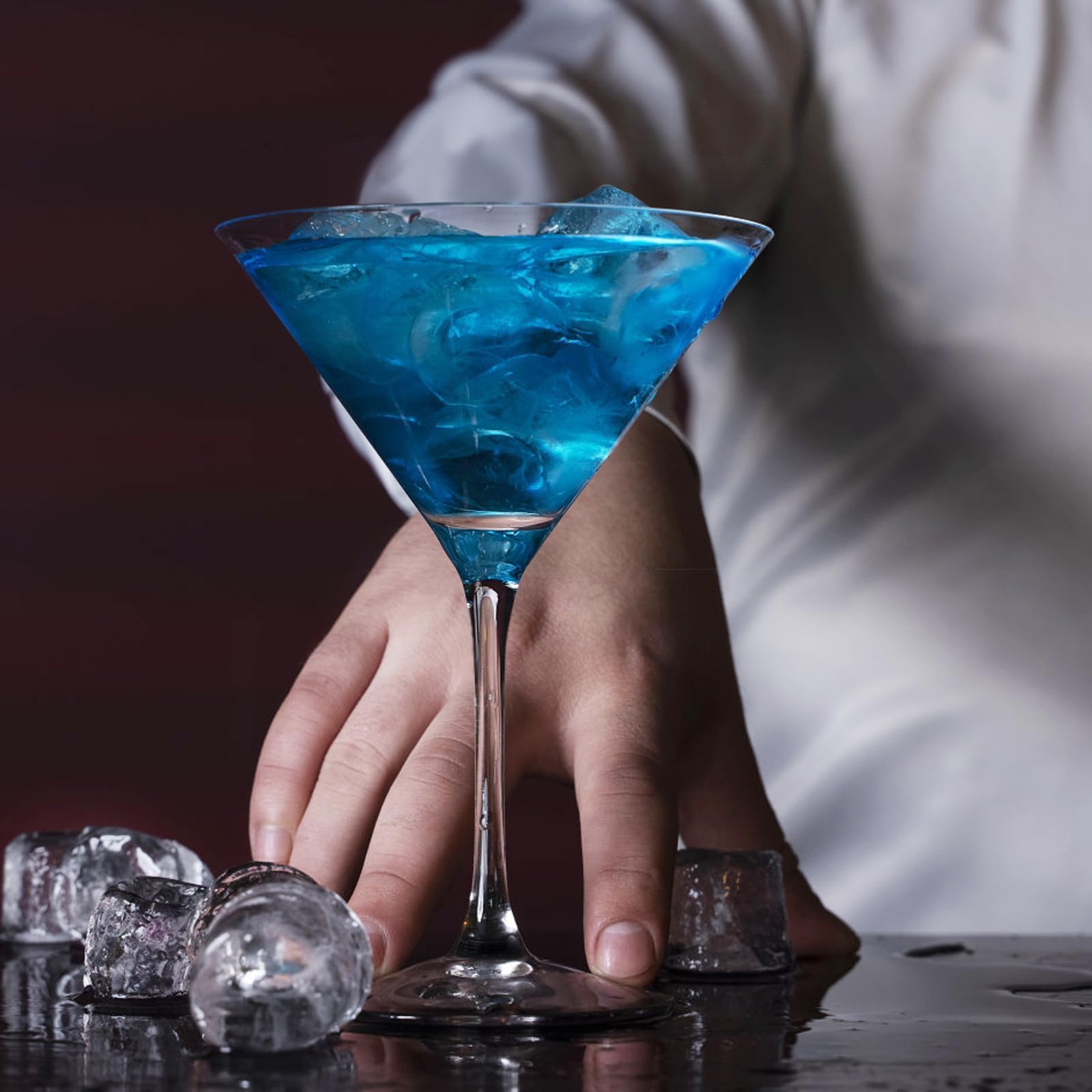 PARACITY copa martini uso versátil: margaritas, champán y más en casa.