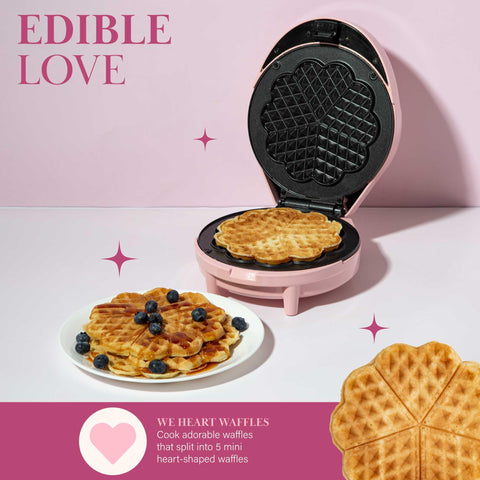 Diseño rosa compacto de Paris Hilton, ideal para cocinas pequeñas.
