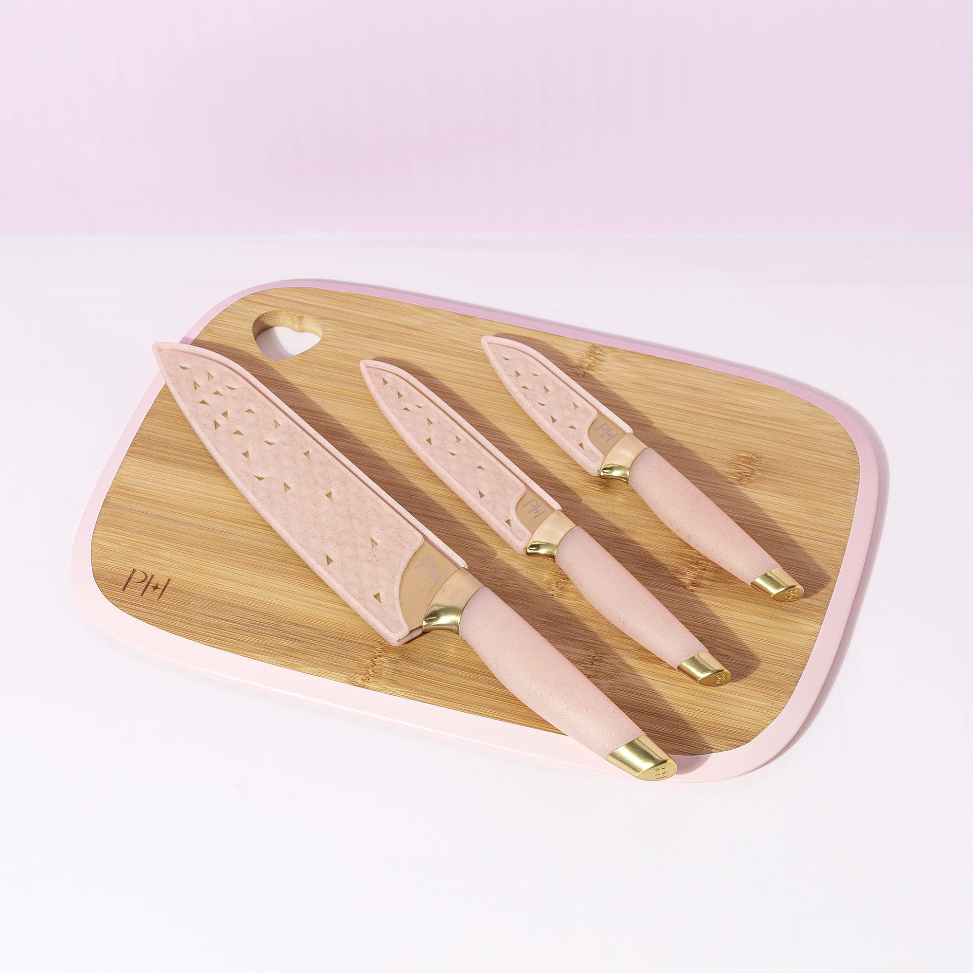Presentación de cocina elegante con el kit Paris Hilton para entretener