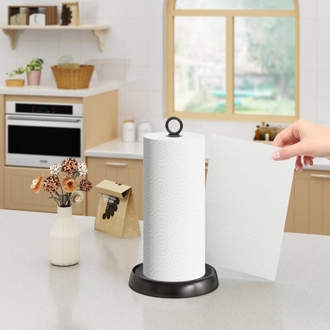 Paroto diseño negro moderno que complementa cocinas y baños