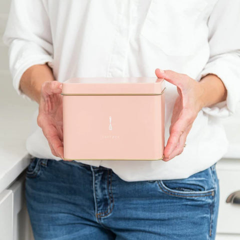 Passionate Penny Pincher regalo ideal para ducha de boda y reuniones.