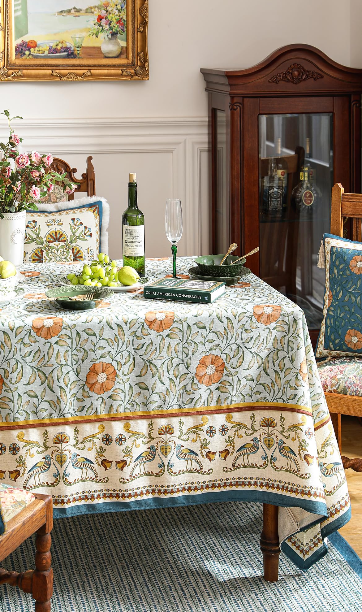 Patdrea mantel floral-azul, textura suave para cenas familiares.