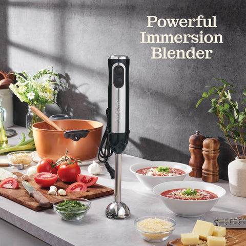 Peach Street licuadora con modo TURBO para mezclar ingredientes duros rápidamente.