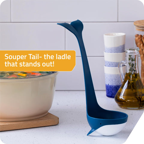 Souper Tail de Peleg Design: cucharón con diseño ballena, ideal para sopas y caldos.