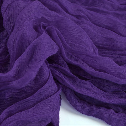 Pieza Pepmily para decoración de arco con gasa morada.
