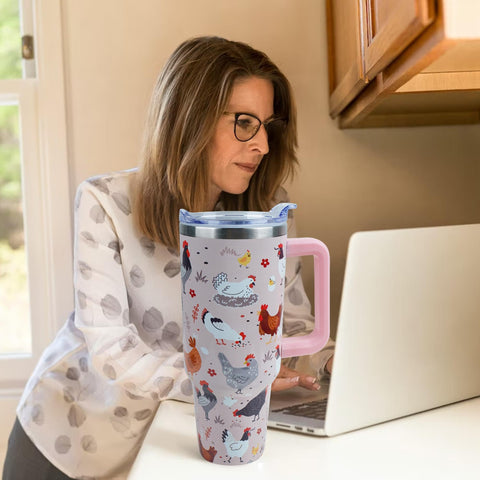 PERRIFIC 40oz con aislamiento de doble pared mantiene bebidas calientes o frías.