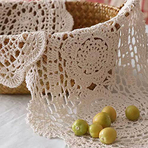 Phantomon detalle artesanal en encaje crochet que eleva la decoración.